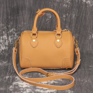 Top-grain cowhide Boston handbag, stylish and versatile, retro women's bag for shoulder or crossbody